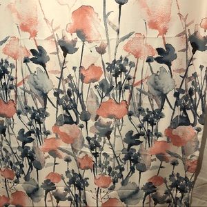 FLOWER ACCENT CURTAINS (x6) !